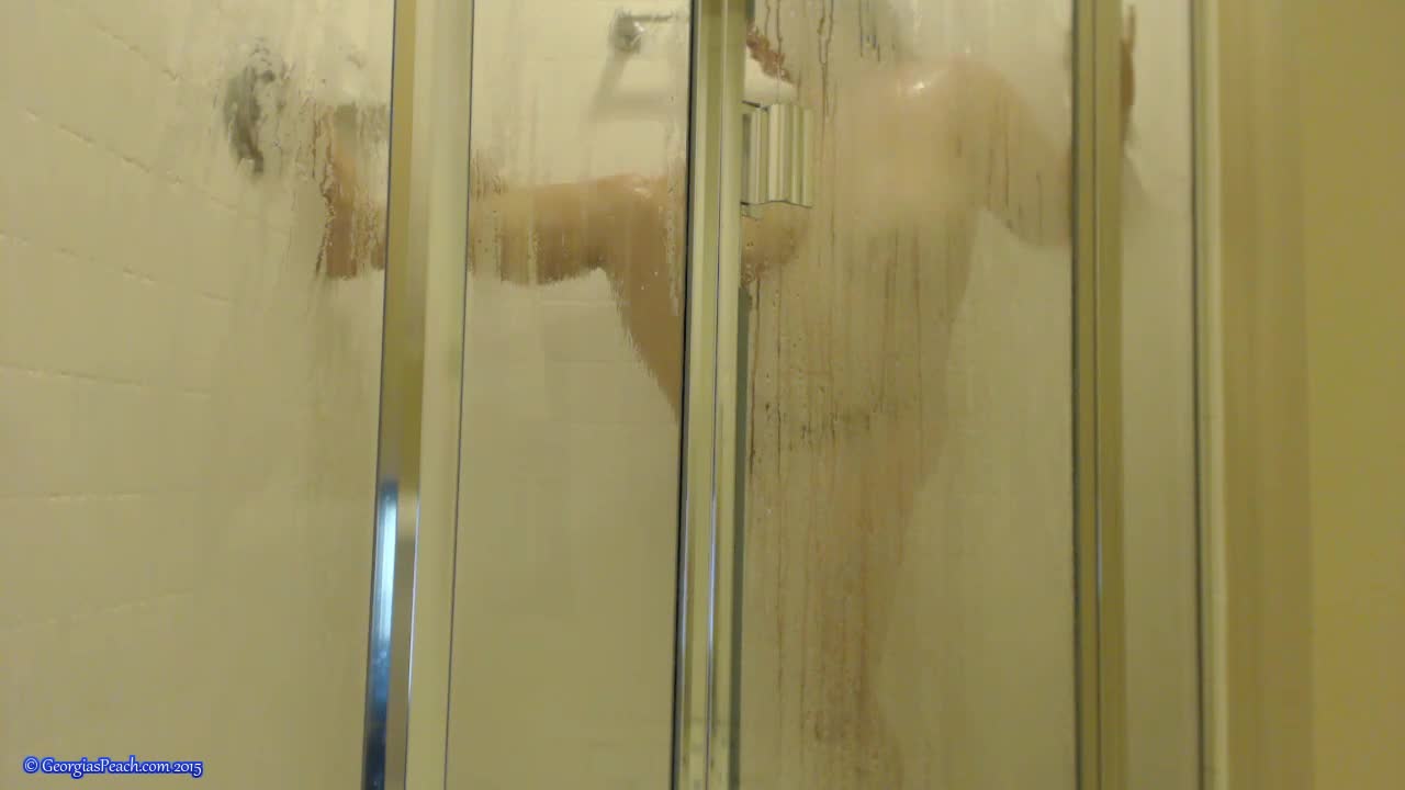 Perv on Me In the Shower - January 24, 2016