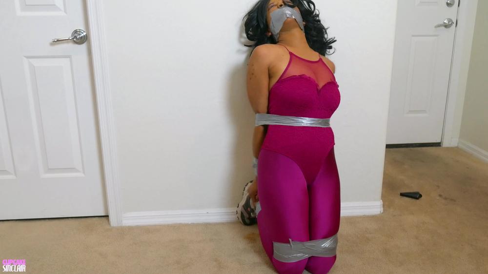 Subbiecupcake Struggling In Shiny Pink Spandex