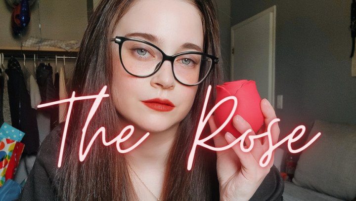 Caityfoxx The Rose Review Best Toy Ever