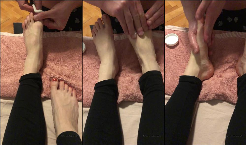 red queen 94 02 02 2020 140379958 undoing my toe nails and massaging my gorgeous feet
