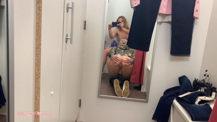 Fucking in public changing rooms