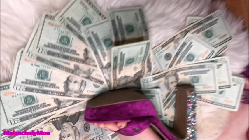 Heel Whore - November 15, 2018