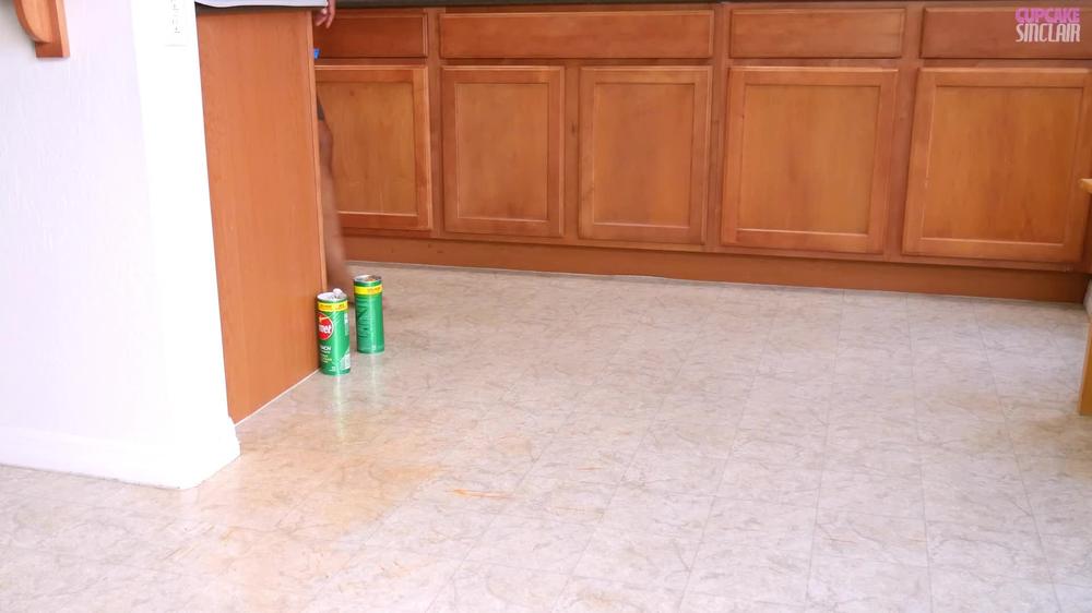 Subbiecupcake Hot Sauce House Cleaning