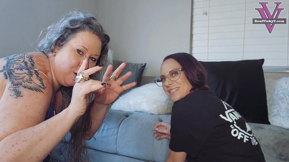 Vicky Vixxx Fetish - Vicky and Stacy tickling you with fingers and toes- HD 1080p
