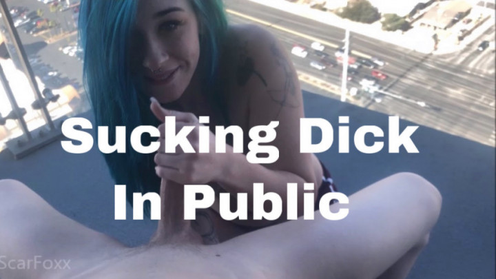 Public Balcony Blowjob in Vegas
