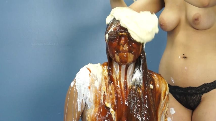 Vivian's First Huge Messy-Cam 1 Close