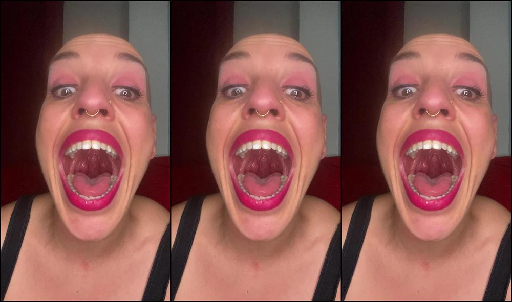 Emprexkala Touching My Uvula