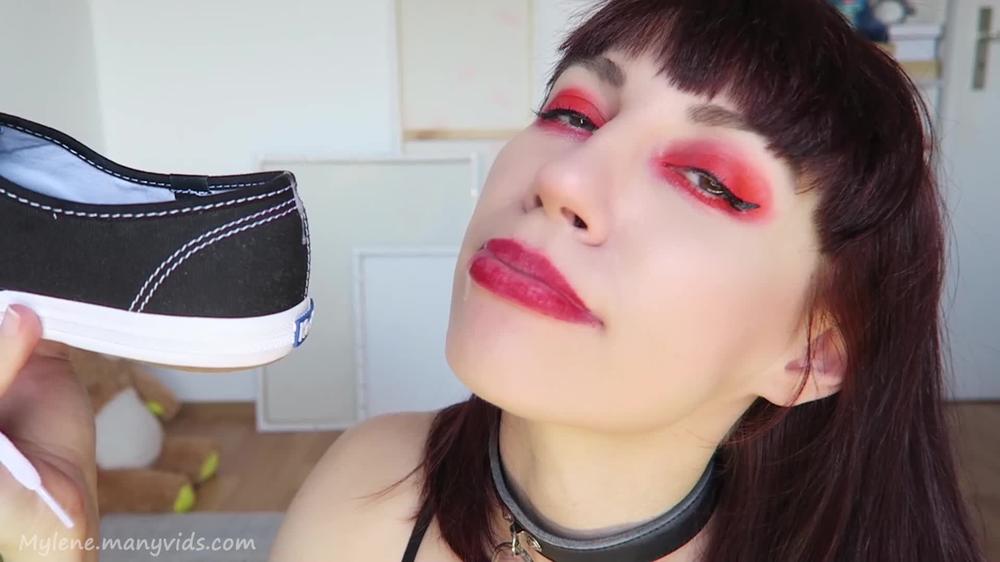Shoejob Cum Covered Keds Anal Creampie