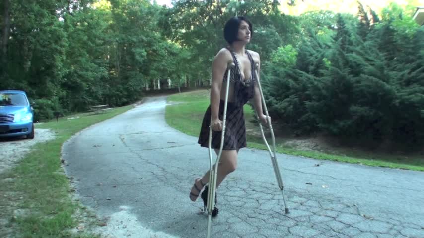 Galas Sprain Crutching Hopping HD - May 17, 2018
