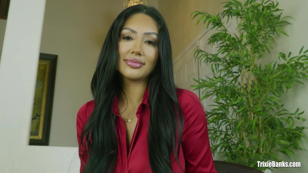 Trixie Banks - Shiny Snap Controlled Stroking (1080 Hd)