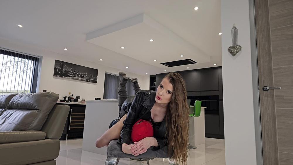Brook Logan's Official Clip Store - Leather Worship And Facesitting