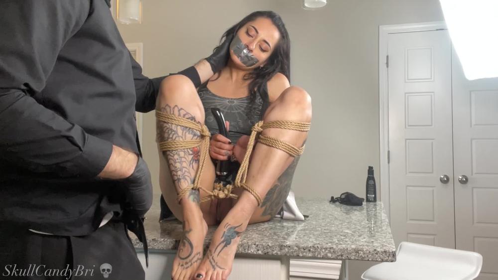 Bri Foot Fetish - An Unforeseen Sultry Alliance Ft British Larry (Gagged Women)