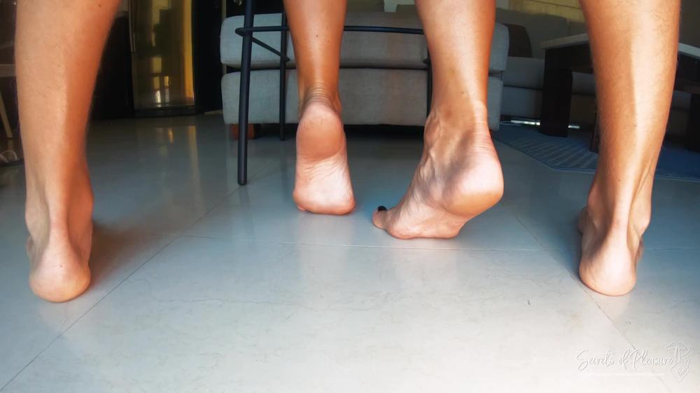 Molly Sweet Foot Fetish Rough Sex Cum On Soles