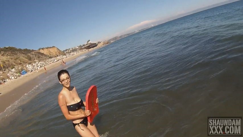 Shaundamxxx A Day At The Beach Part 2