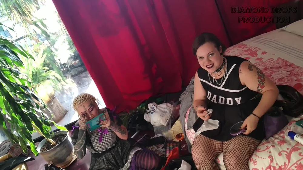 4 Girls Fist Squirt Backstage Group Sex