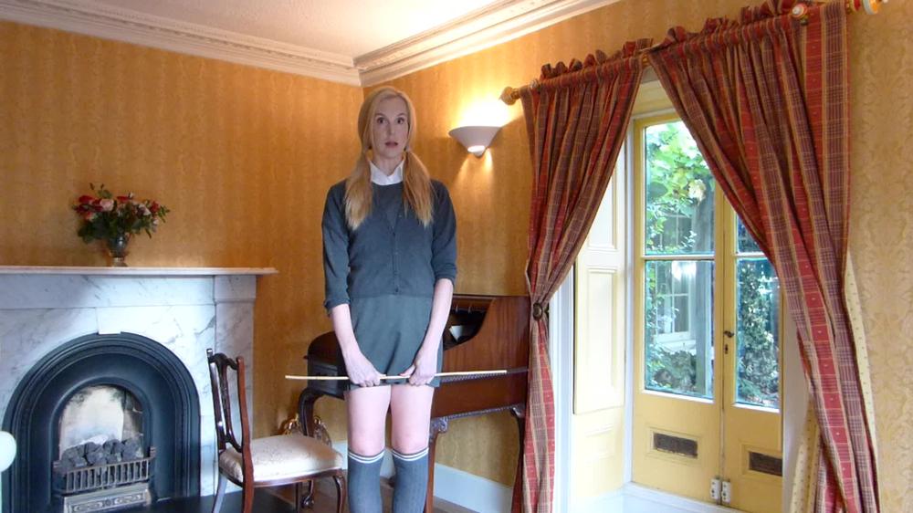 Ariel Anderssen I Am Headgirl So I Am Allowed To Do This