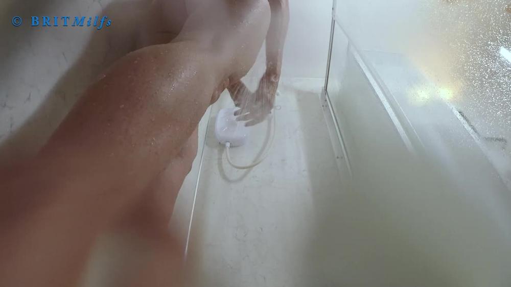 Britmilfs Pissing Compilation