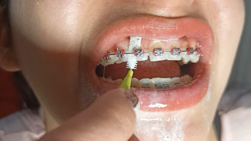 Miaisabella3 Tooth Brushing Asmr