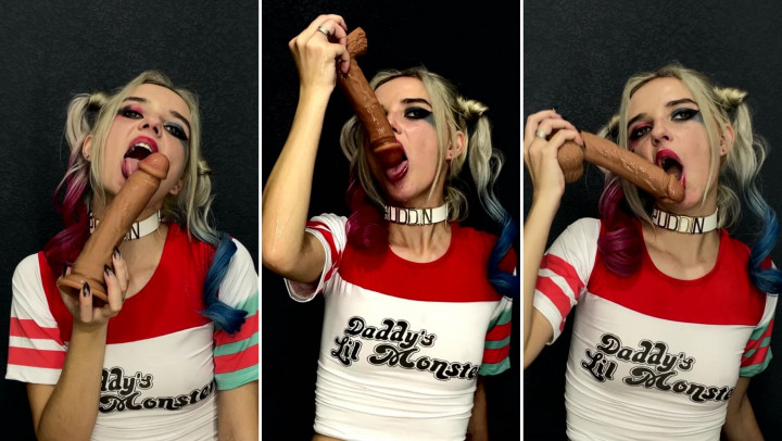 Harley Quinn Cosplay - Dildo Sucking - Nov 2, 2022