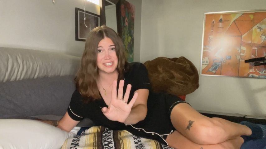 Grossed Out Mommy Still Takes Your Jizz - June 15, 2023