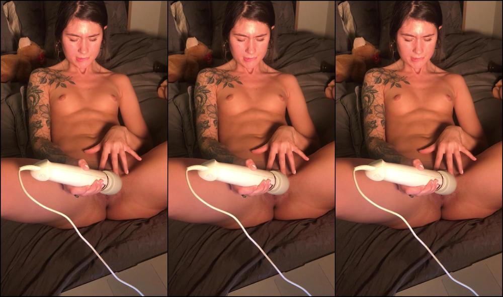 Charlottemae - Vibin - Manyvids