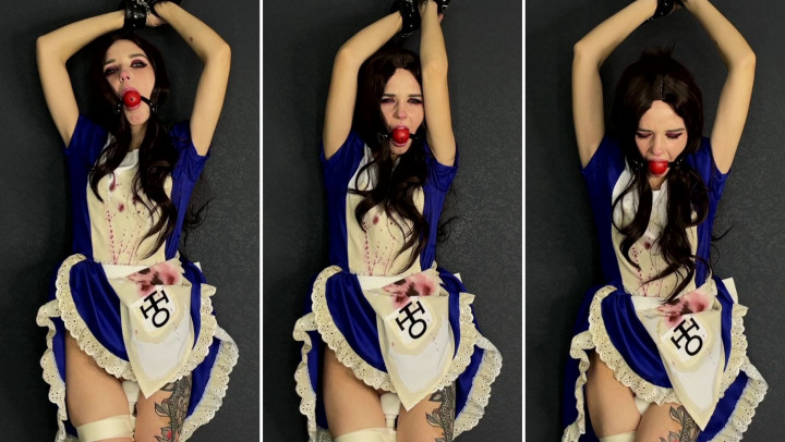 Alice Cosplay - Chained Orgasm - Nov 19, 2022