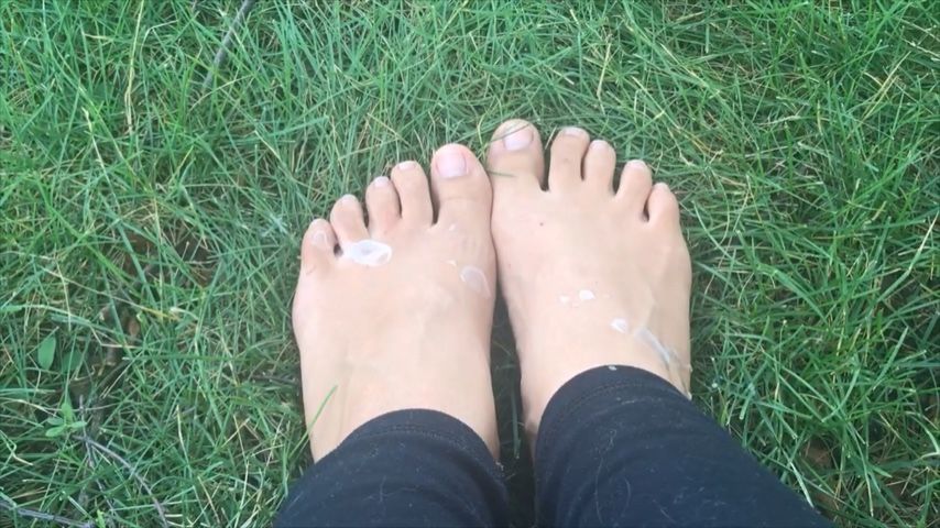 Dirty cum feet