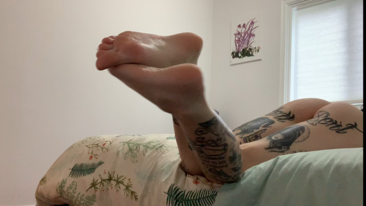 Foot Fetish Tease