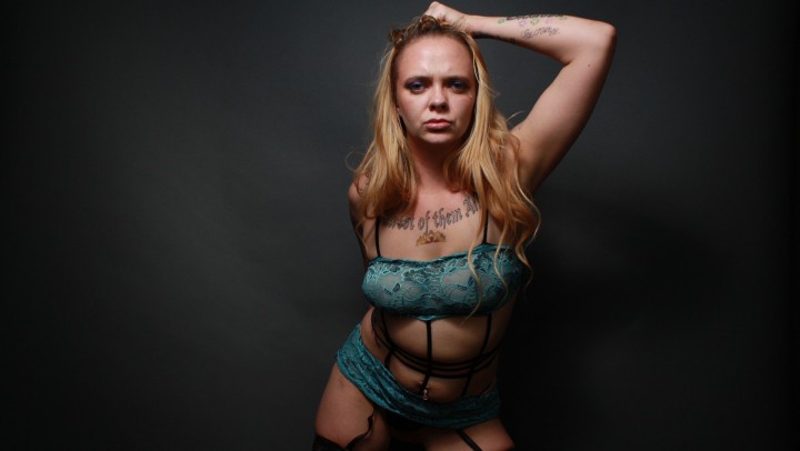 King Cure Tv Ashley Getting Fucked And Creampied