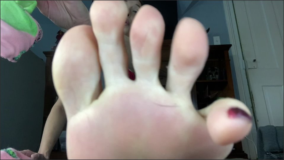 Queenmothersoles Smell My Socks Bobby
