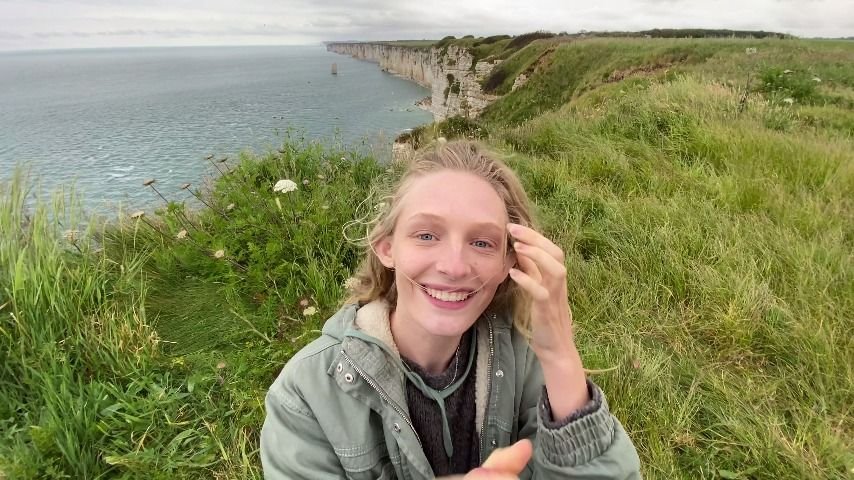 Kwgirlx Blowjob And A Stunning View