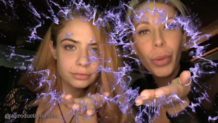 Carmen & Nikki Shrink, Tease, & Eat You