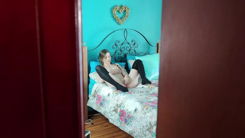 Daughter Fantasize About Fuck Daddy