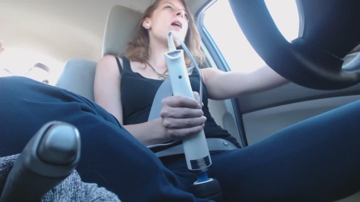 Zooeylander Drive By Cum
