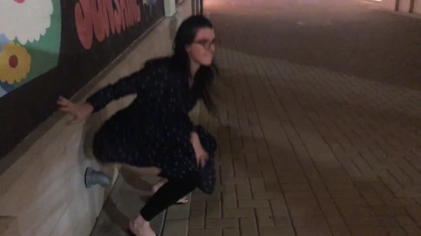 Public Outdoor Peeing with EllieBoulder - February 22, 2018