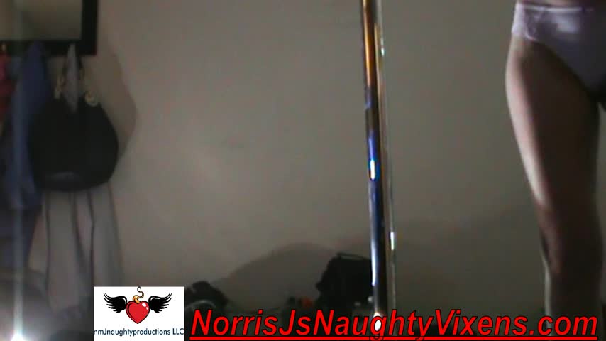 OWilder Pole dance & hard fucking