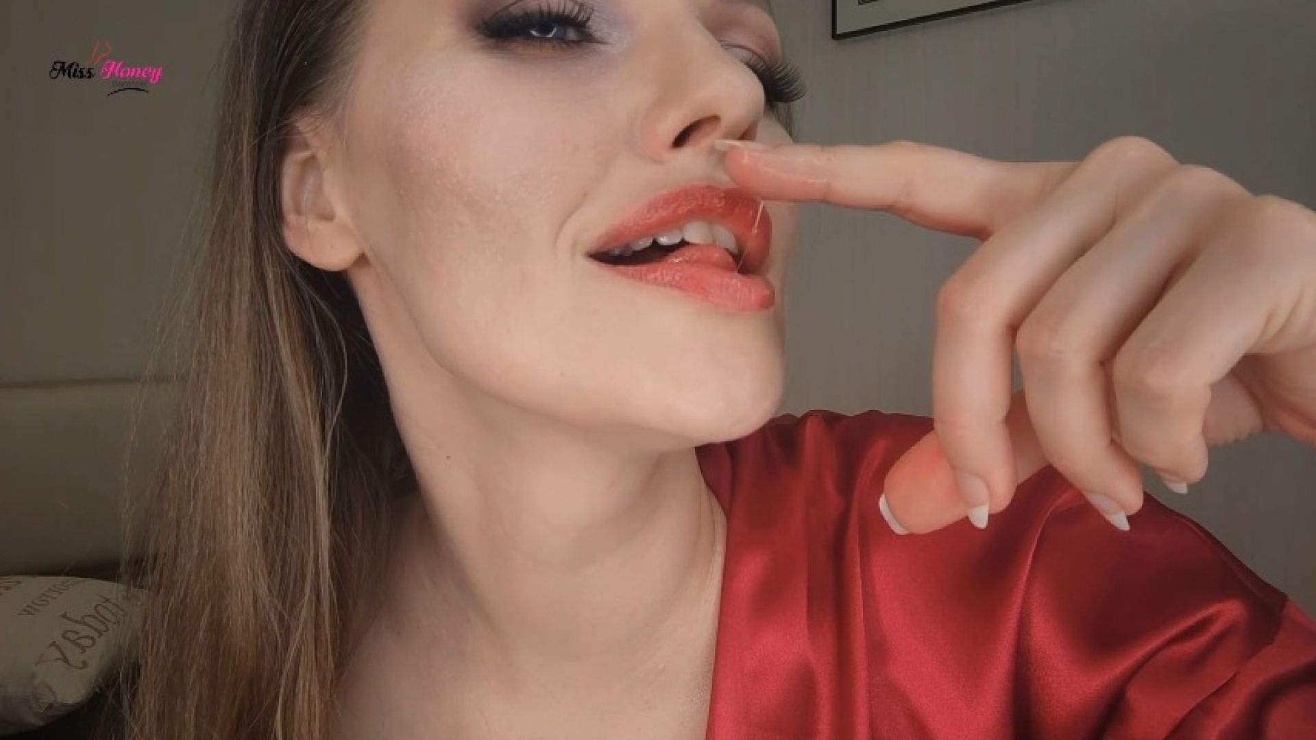 Shiny Lips and Tongue obsession