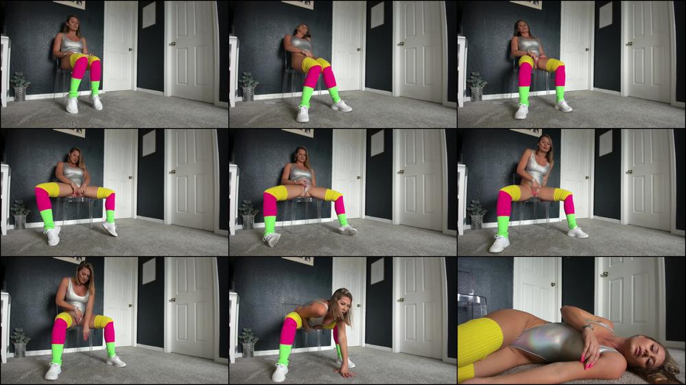 Uncontrollable Orgasm Knocks Me Out