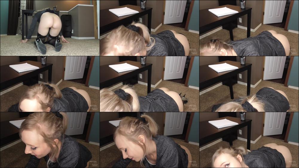 Blowing My Boss- Simulated Blowjob
