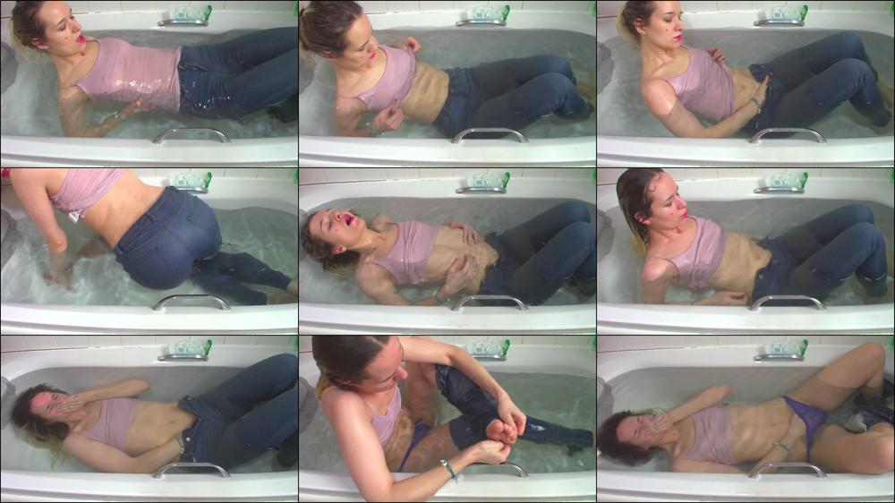 WET Clothes Underwater MASTURBATION