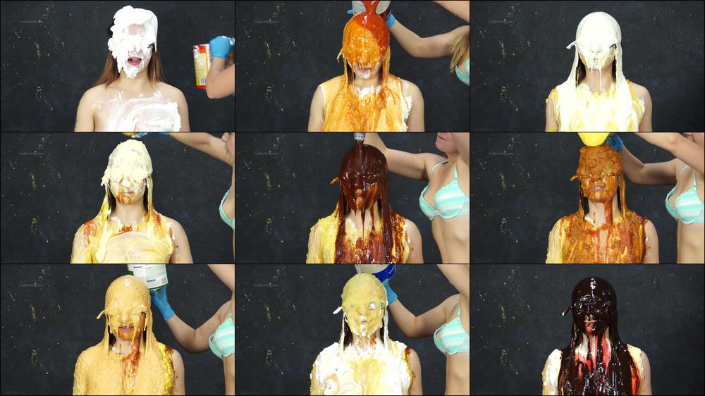 Scarlett's First Messy-With Julie Close