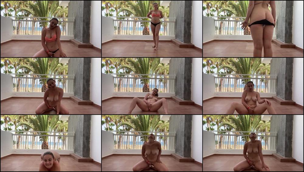 Teen Masturbates on Balcony