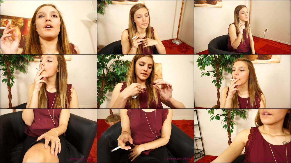 Danielle Smokes Marlboro Blacks