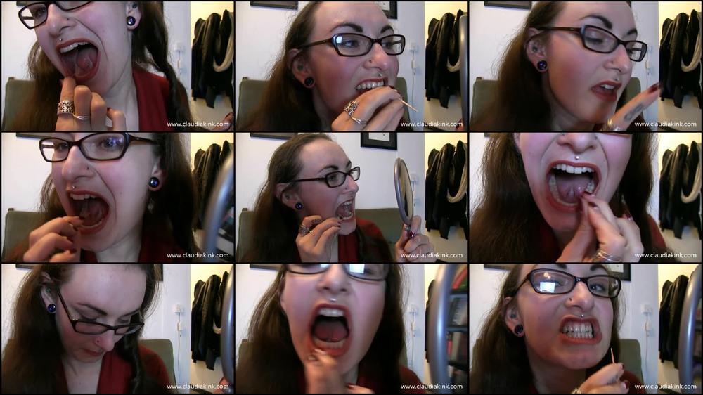 Cleaning My Teeth in a Handmirror - January 14, 2020