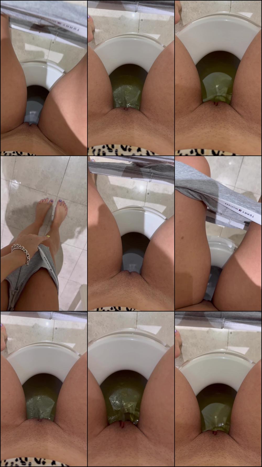 Peeing Before Bed - Nov 4, 2022