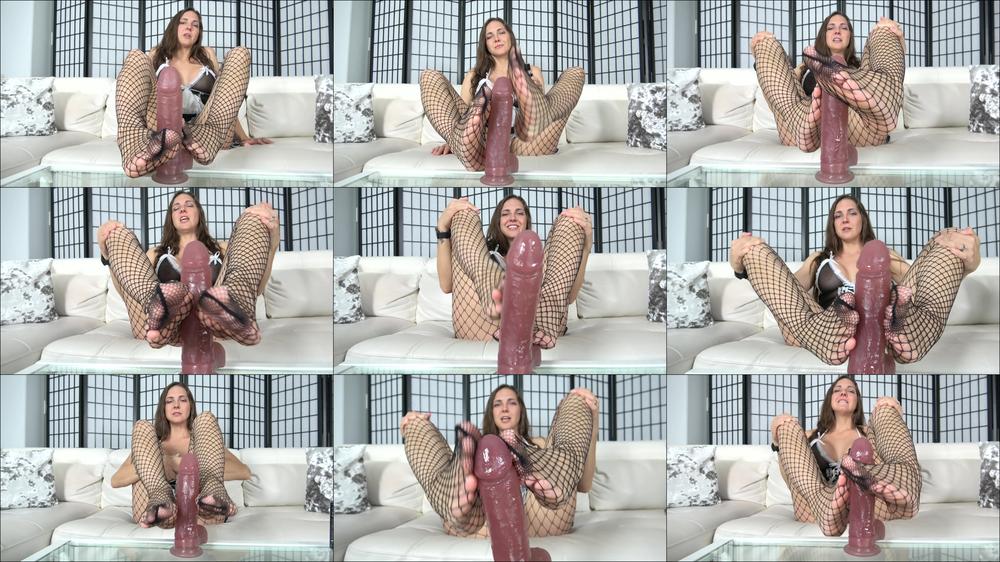 The Foot Fantasy!!! - Full Service In Fishnets (4K)