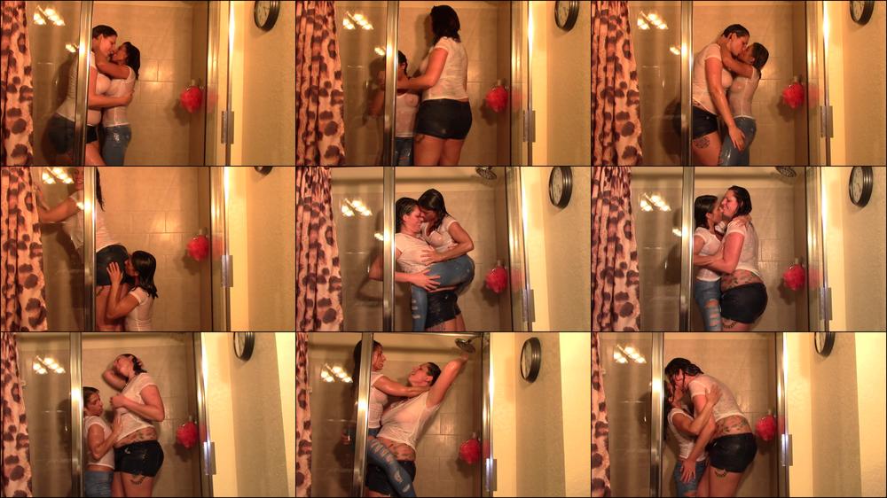 Alexis & Vanessa in the shower