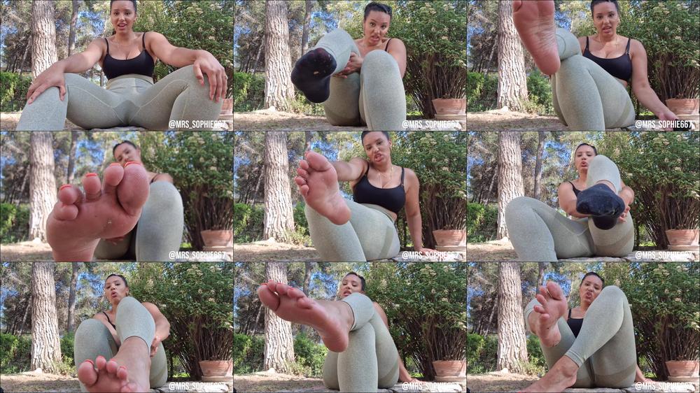After hike foot cleaning