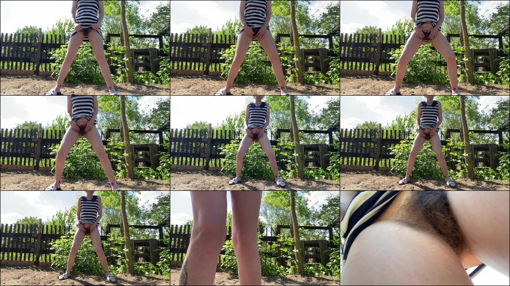 Cuteblonde666 Pissing Outside Hairy Girl