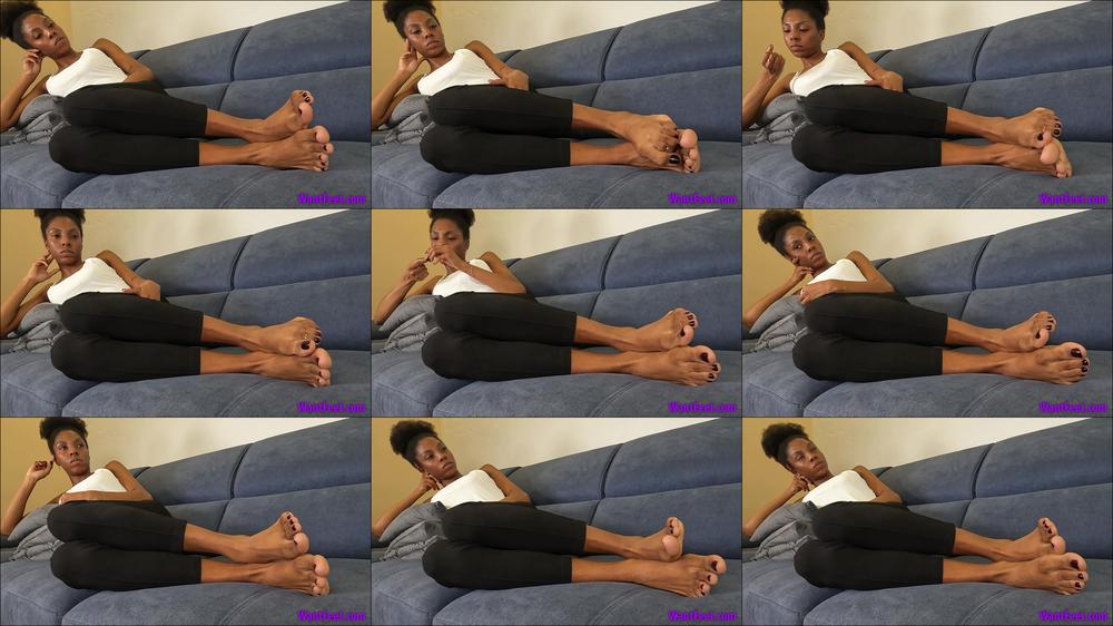 Feet Paradise - Eileen Toe Wiggling - Ebony Goddess - 4K Mp4